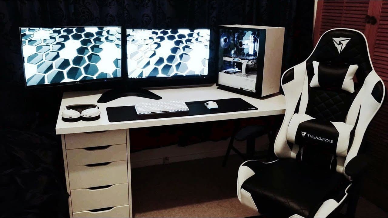 white gaming pc