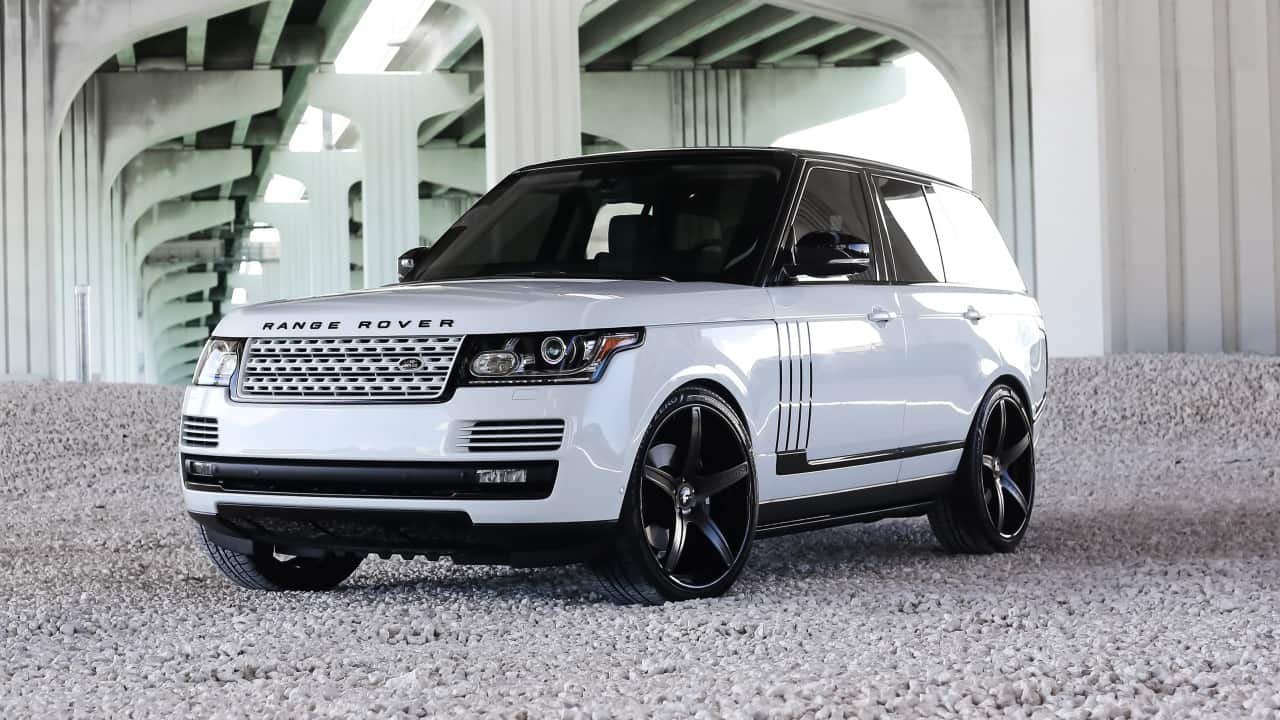 White Range Rover